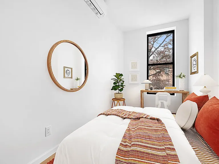 317 Court St #2A — Photo 8