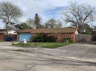 6062 Orms Dr, Corpus Christi, TX 78412