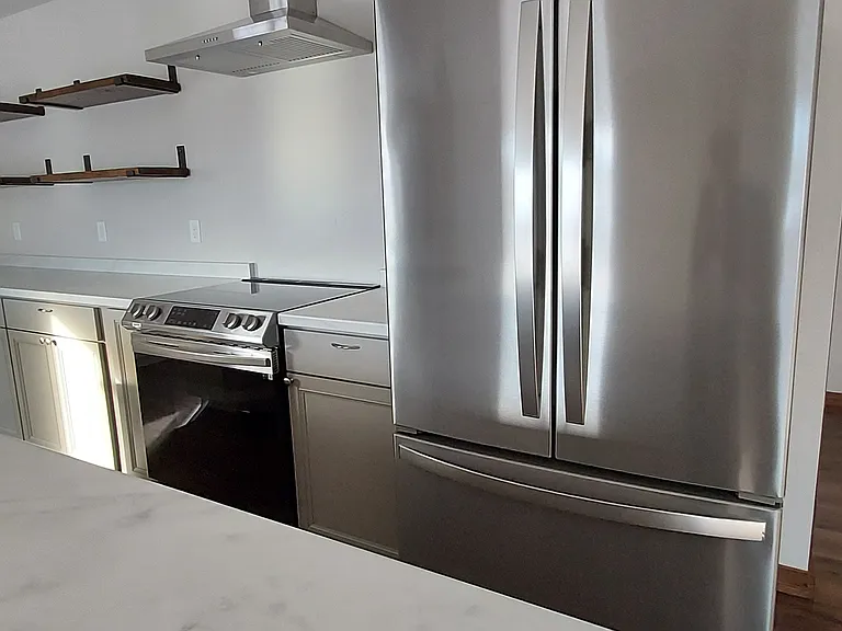 451 Cherry Ave — Photo 5