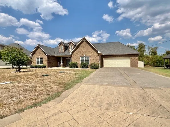 1018 Spring Creek Dr, Murfreesboro, TN 37129