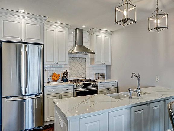 2nd image of 75 E Broadway APT 6A