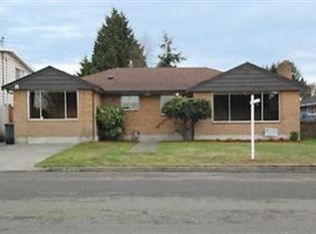 910 Daley St, Edmonds, WA 98020