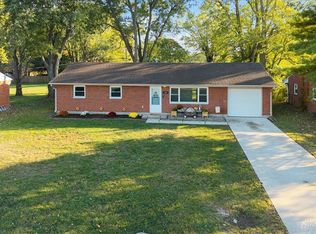 129 Phillipsburg Union Rd, Englewood, OH 45322