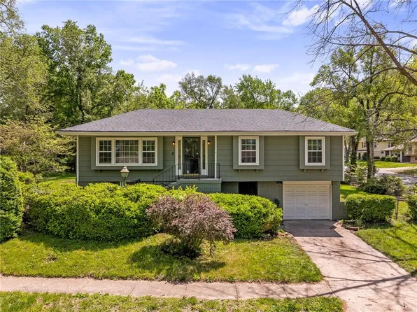 11719 Smalley Ave, Kansas City, MO 64134
