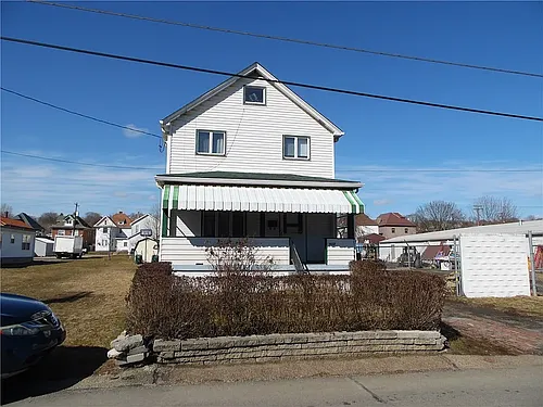 913 Nelson St Photo 1