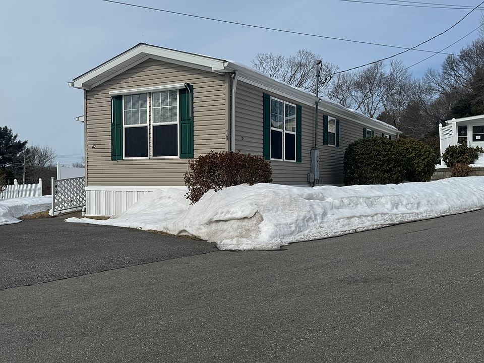 1st image of 10 Grandview Cir #9