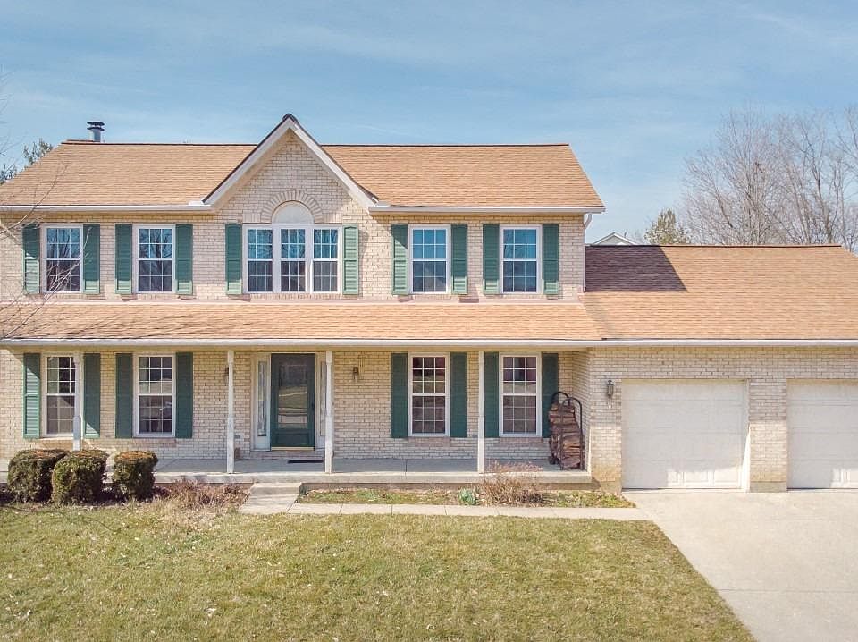 1st image of 28 Wallace Grove Ln