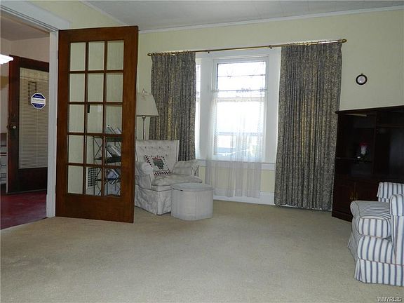 5th image of 1318 La Salle Ave