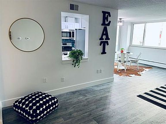5th image of 740 N Pearl St APT 401