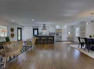 1142 Fox Run Dr, Charlotte, NC 28212