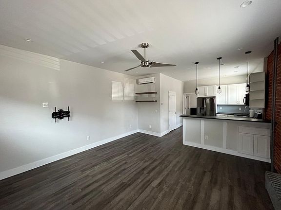 3rd image of 2017 McKean St Floor 1