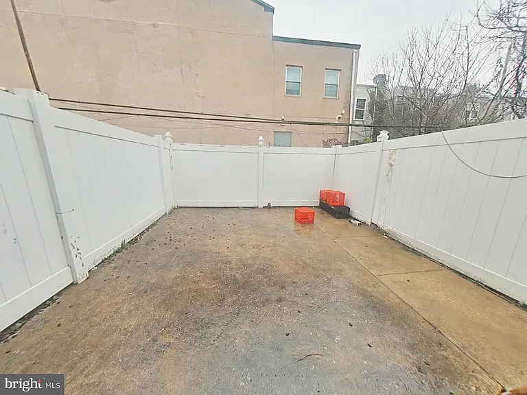3813 Reno St — Photo 23
