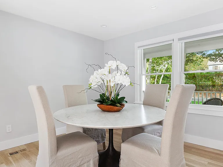 5 Amagansett Dr E — Photo 21