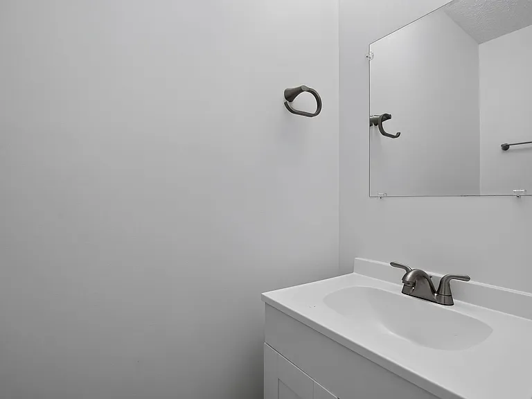 19 Dale Dr — Photo 5