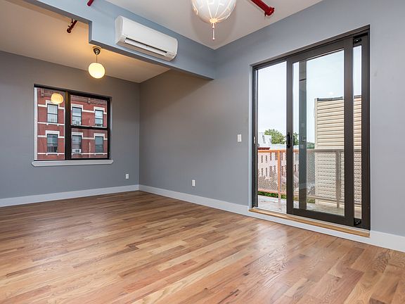 2nd image of 368 Throop Ave #2C