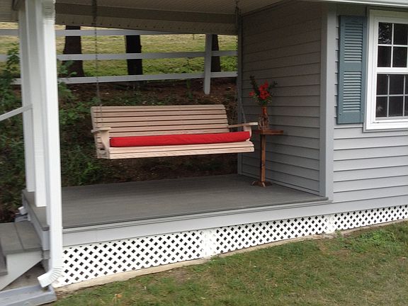 Comb Garden Shed & Swing