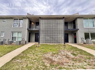 1988 Cambridge Dr #4A, Lexington, KY 40504