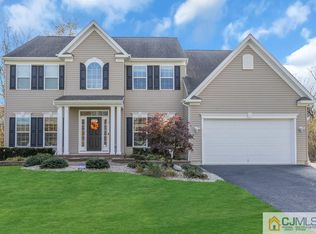9 Stasi Ct, Old Bridge, NJ 08857