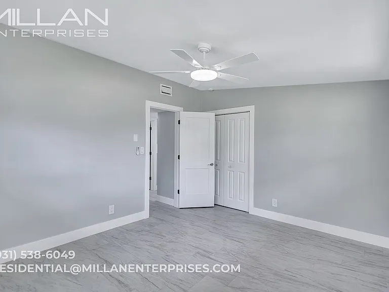 325 Capri Boulevard — Photo 52