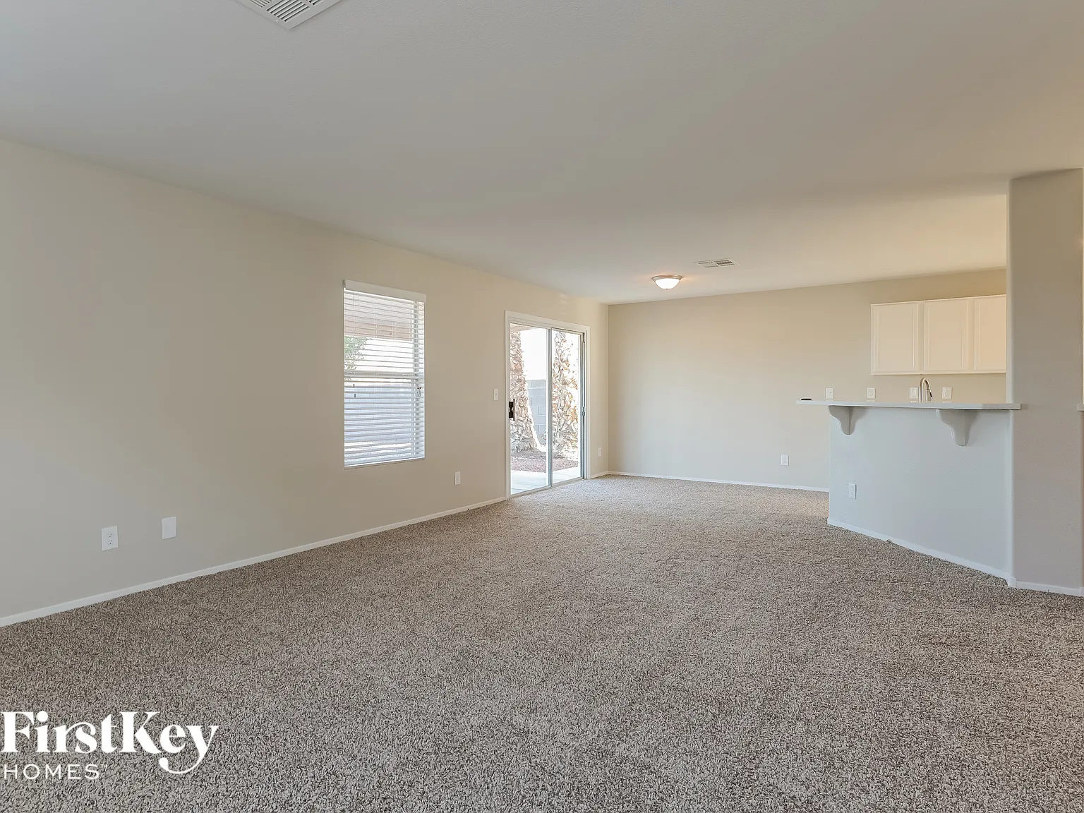 3 bed, 2.5 bath, 1746 sqft, $2,260 — Photo 4