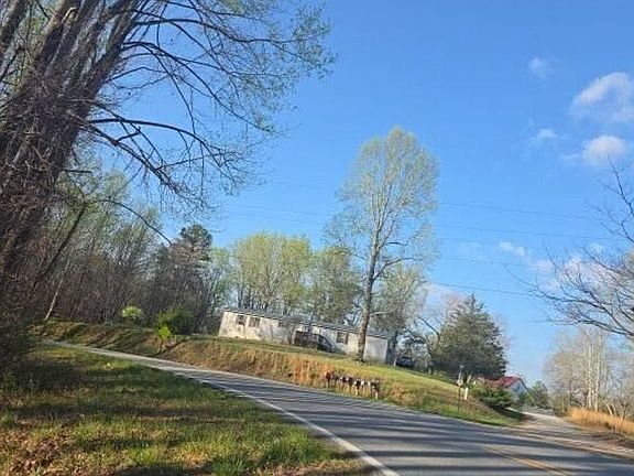 4th image of 700 Leonard Pruitt Rd