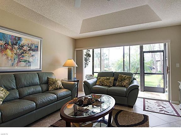 3rd image of 252 Deerwood Cir APT 3