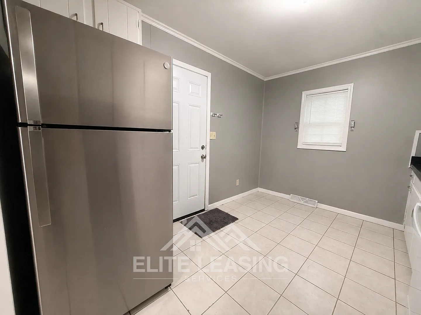 Bright & Charming 2-Bedroom Home with Large Yard — Photo 3