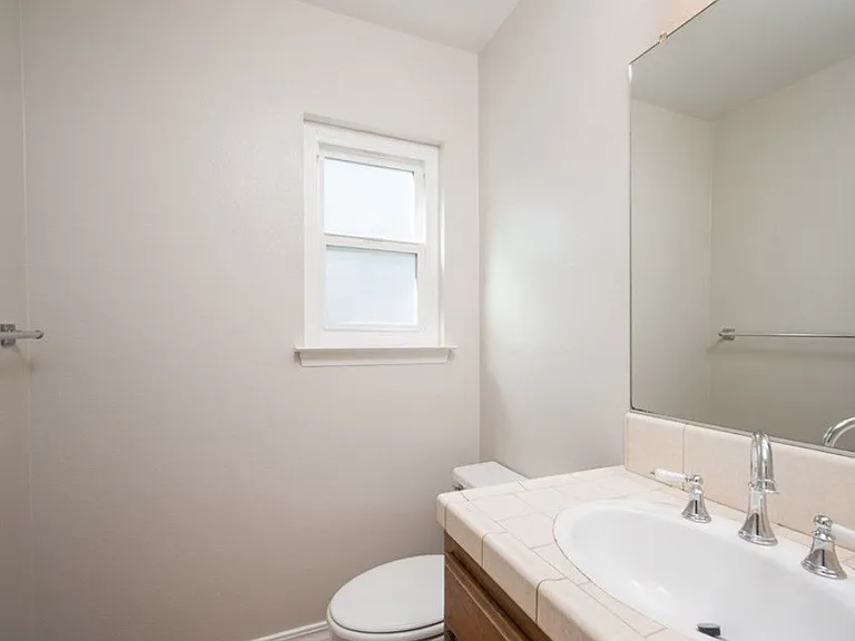 1396 Brighton Ave — Photo 7