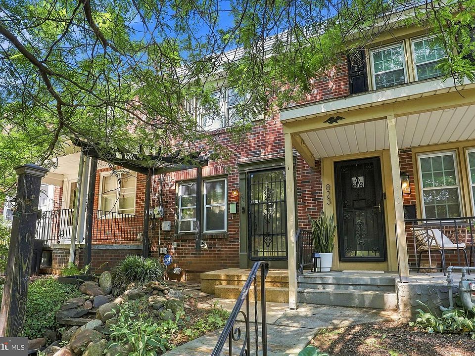 1st image of 825 Union St