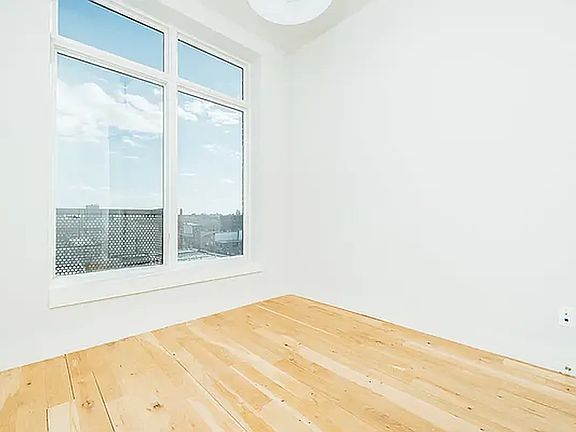 5th image of 785 Dekalb Ave APT 5H