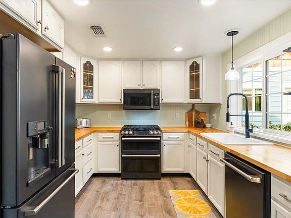 5th image of 510 Meadow Ave