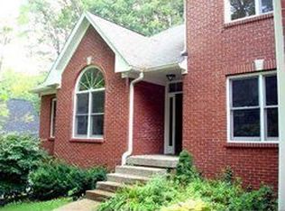 8057 Sargent Rg, Indianapolis, IN 46256