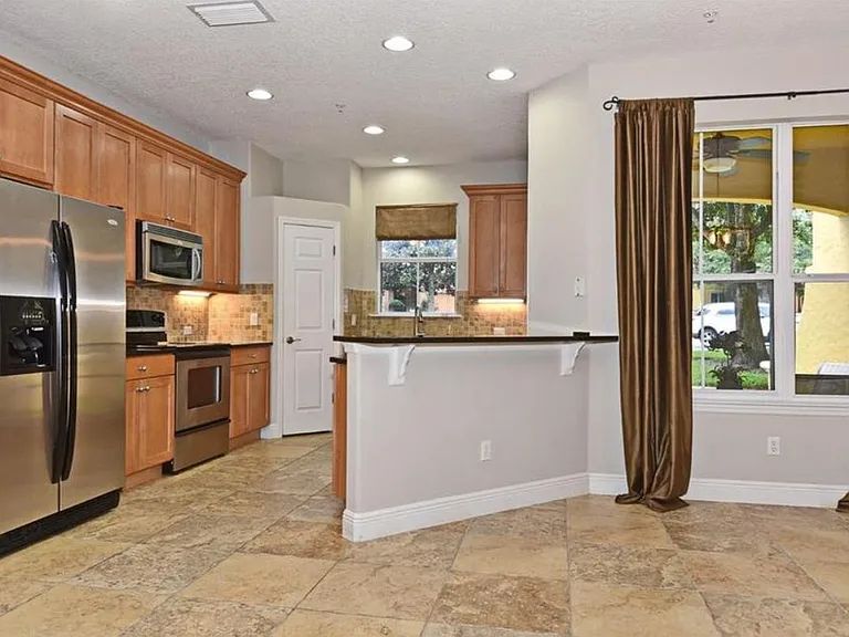 1251 Blessing St — Photo 37