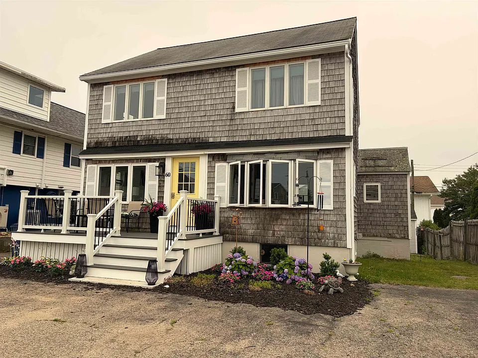60 Plymouth St