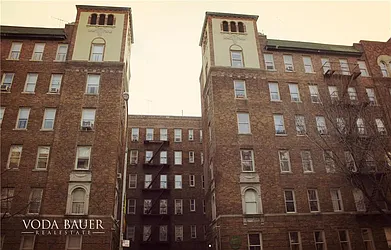 261 Seaman Avenue in Inwood