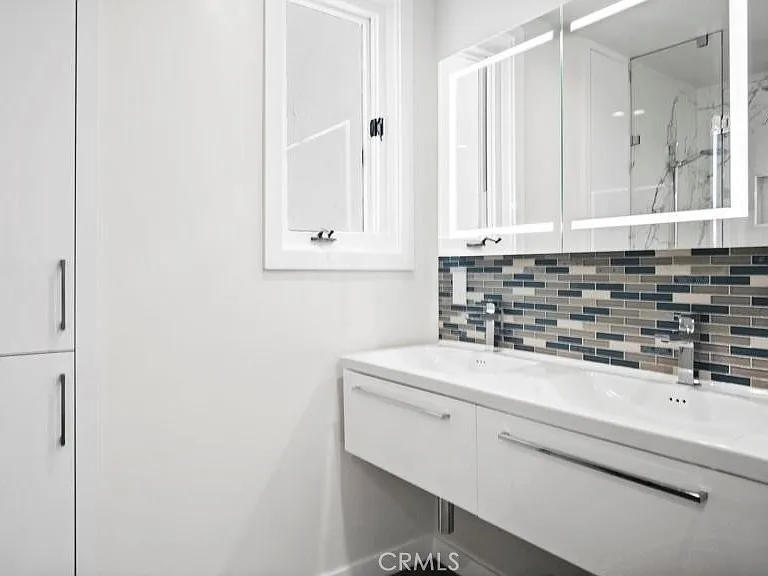 1424 N Crescent Heights Blvd #67 — Photo 21
