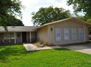 811 Vinecrest Ln, Richardson, TX 75080