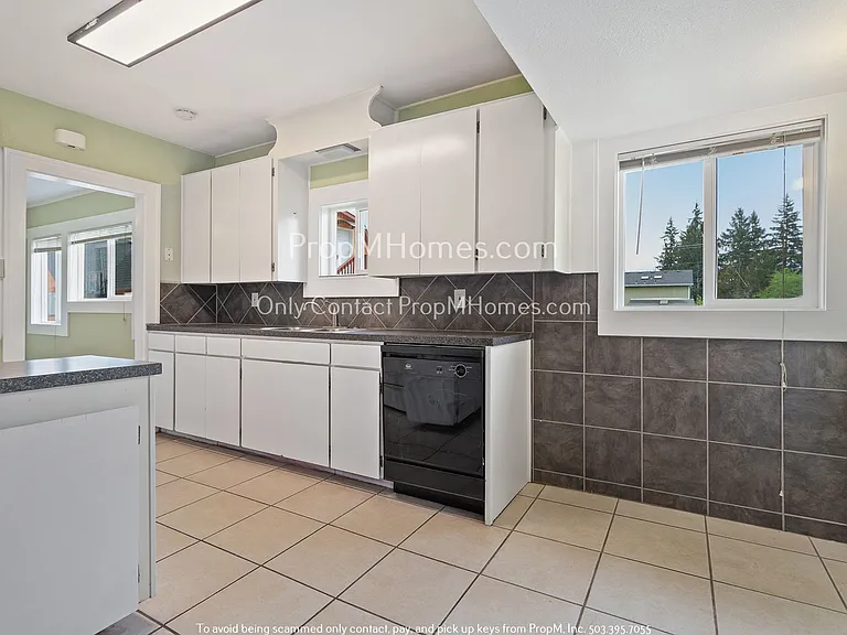 1731 SE 139th Ave — Photo 10