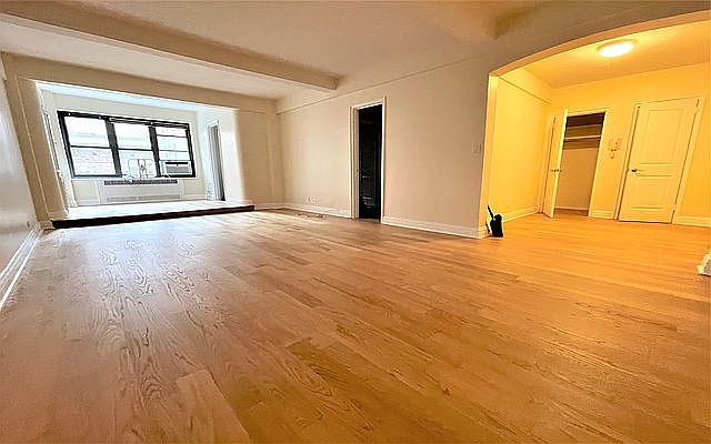1st image of 141 E 56th St APT 4F