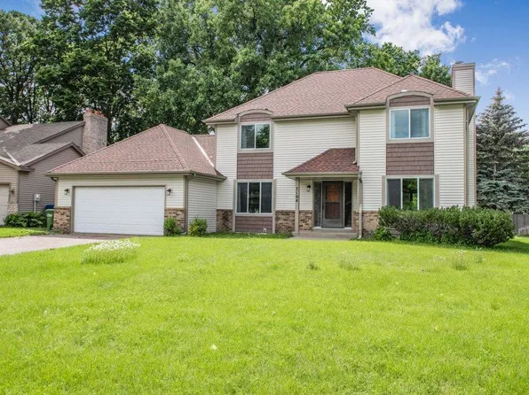 7104 Riverwood Dr NE, Fridley, MN 55432