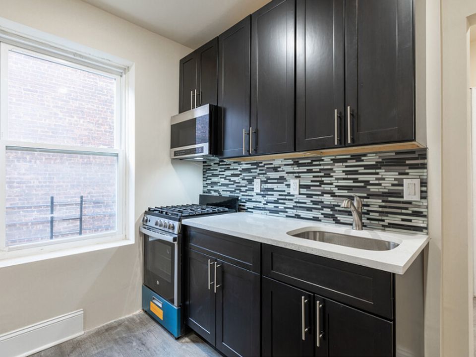 1st image of 106 Glenwood Ave APT 505