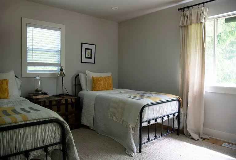 1537 Columbus Rd — Photo 9