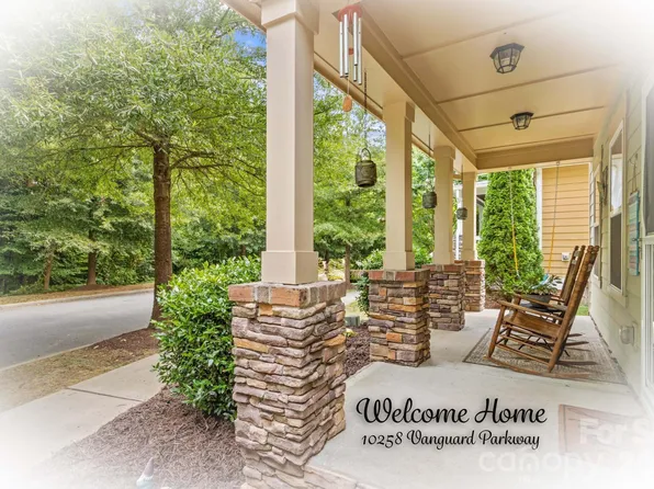10258 Vanguard Pkwy, Huntersville, NC 28078