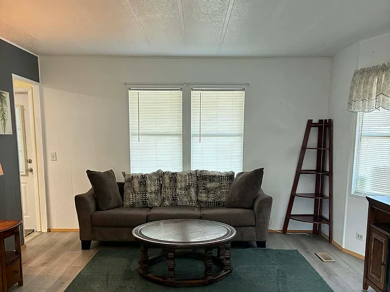 497 Outer Dr — Photo 6