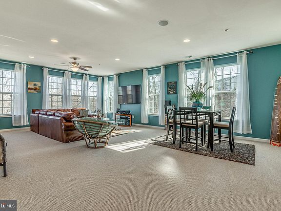 4th image of 14755 Malloy Ct #15