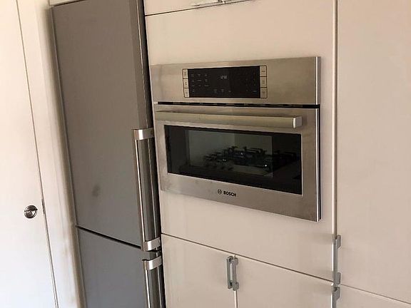 4th image of 138 W 10th St APT 5RW