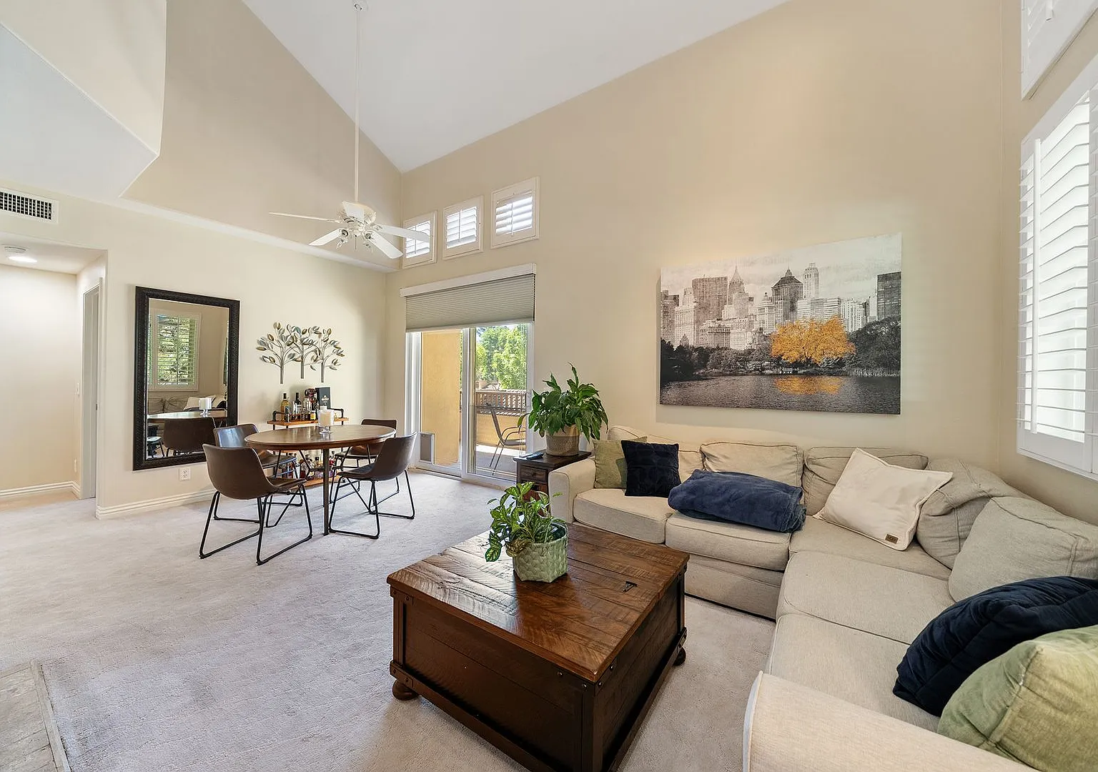 Bright & Private Corner-Unit Townhome in Tustin Ranch's Cantada Community — Photo 3