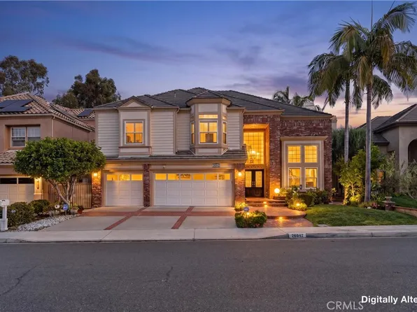 26942 Willow Tree Ln, Laguna Hills, CA 92653