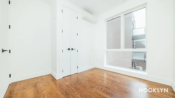 Rented by Nooklyn NYC LLC | media 30