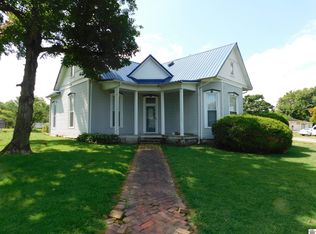 600 E Bellville St, Marion, KY 42064